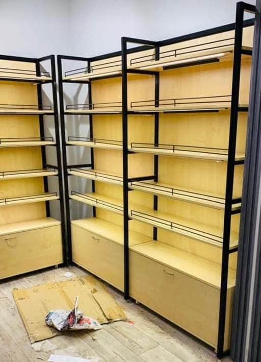 Guarded Shelf with Drawers